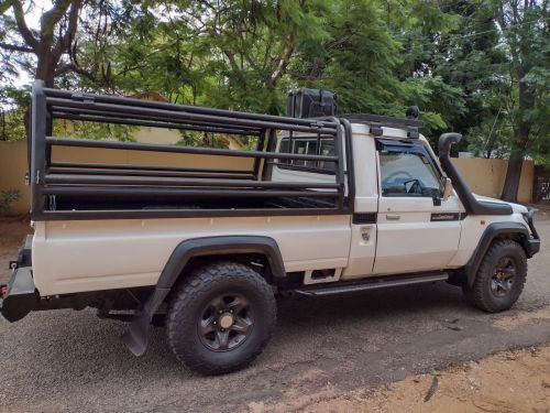 Toyota Land Cruiser 4,5 efi in Botswana