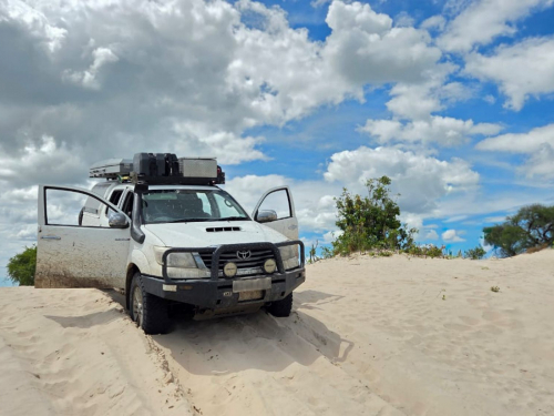 Used Toyota Hilux 3.0 D4D D/C 4x4 for sale in Gaborone