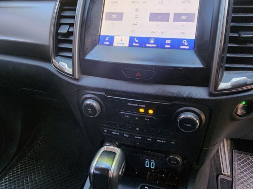 Ford Ranger 2.0L XLT in Botswana