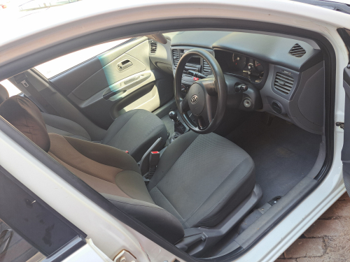 Kia Rio in Botswana