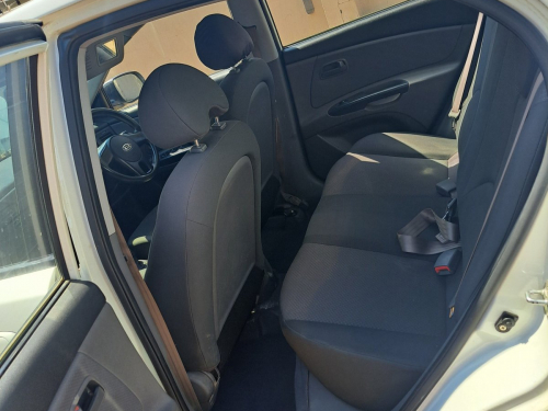 Kia Rio in Botswana