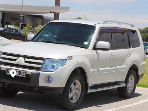 Mitsubishi Pajero  6G72 in Botswana