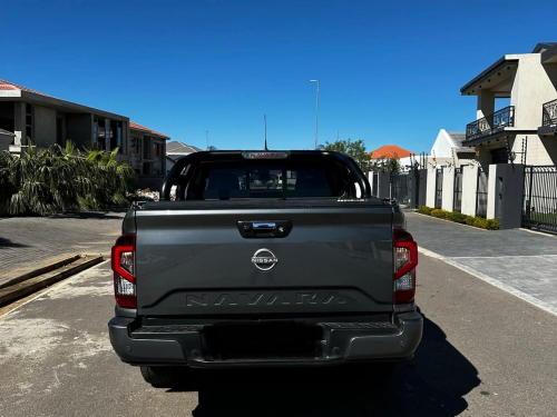 Nissan Navara LE Plus in Botswana
