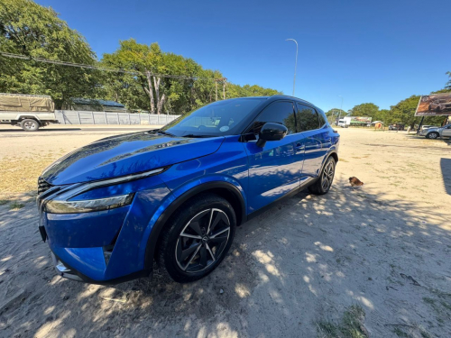 Nissan Qashqai Accenta 1.3L in Botswana