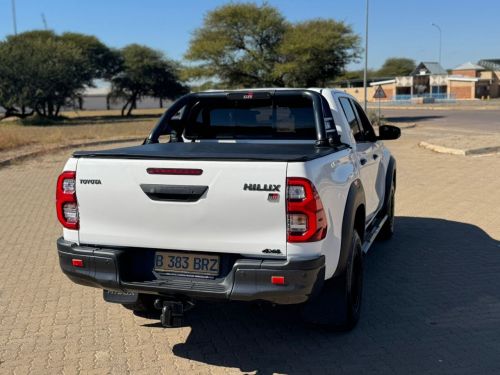 Toyota Hilux 2.8 GR in Botswana