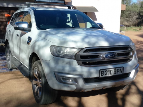 Ford Everest Limited 3.2 4X4 in Botswana