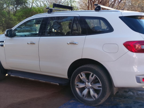 Ford Everest Limited 3.2 4X4 in Botswana