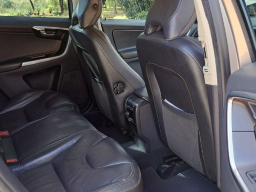 Volvo XC60 D3 in Botswana