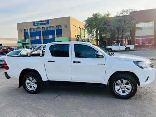 Toyota Hilux 2.4 GD6 4x2 in Botswana