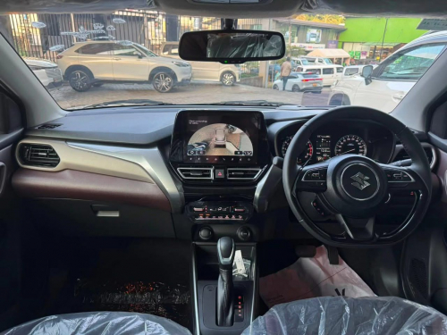 Suzuki 1.5 GLX FRONX in Botswana