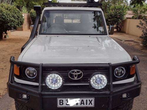 Toyota Land Cruiser 4.5 efi in Botswana