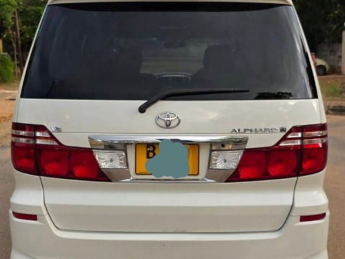 Toyota Alphard in Botswana