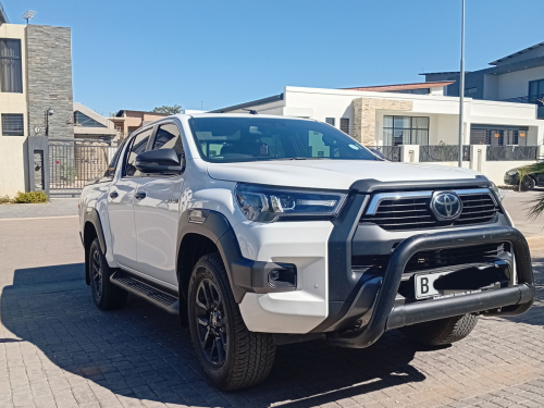 Toyota Hilux Legend RS in Botswana