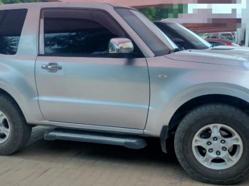 Mitsubishi Pajero 3.0l V6 in Botswana