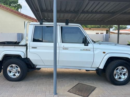 Toyota Land Cruiser in Botswana
