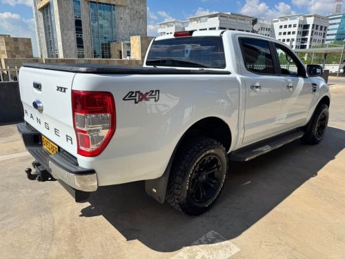 Ford Ranger XLT in Botswana