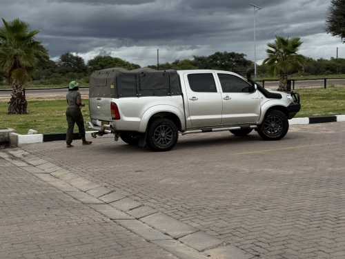 Toyota Hilux D4D 4x4 in Botswana