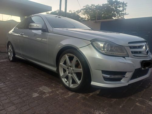 Pre-owned Mercedes-Benz C250 Coupe for sale in 
