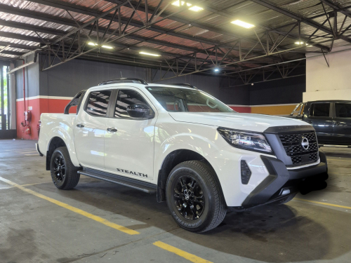 Used Nissan Navara Stealth for sale in Gaborone