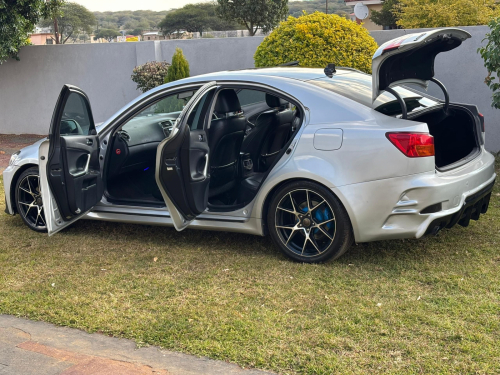 Lexus IS250 in Botswana