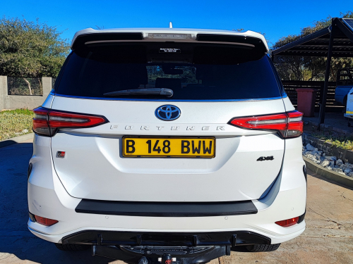 Toyota Fortuner GR Sport 2.8 4x4 GD6 in Botswana
