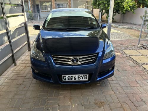 Pre-owned Toyota Blade for sale in 