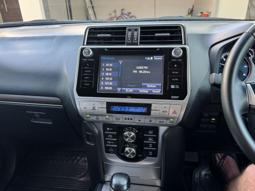 Toyota Prado VX 3.0D in Botswana