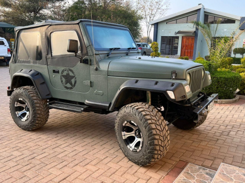 Jeep Wrangler 4.0 in Botswana