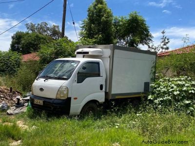 Pre-owned Kia 2700 for sale in 