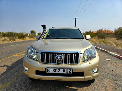 Toyota Prado VX 3.0 D4D in Botswana