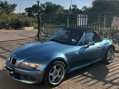 BMW Z3 Roadster in Botswana