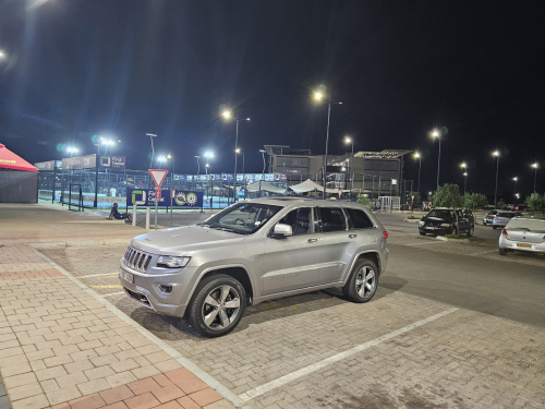 Jeep Grand Cherokee in Botswana