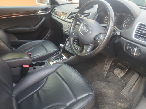 Audi Q5 2.0 in Botswana