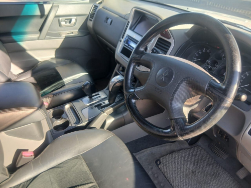Mitsubishi Pajero 3.5 V6 GDi (Auto) in Botswana