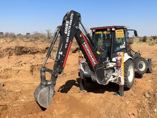 Hidromek 102B Alpha in Botswana
